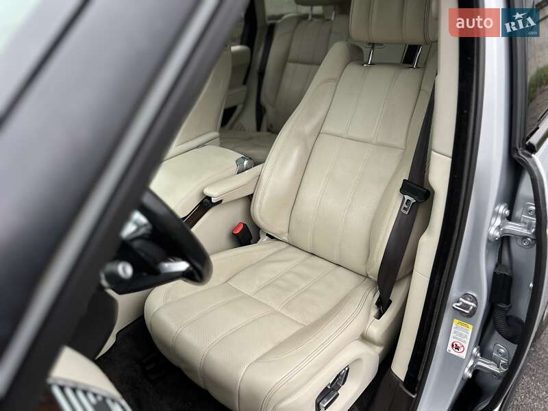 Внедорожник / Кроссовер Land Rover Range Rover 2015 в Киеве