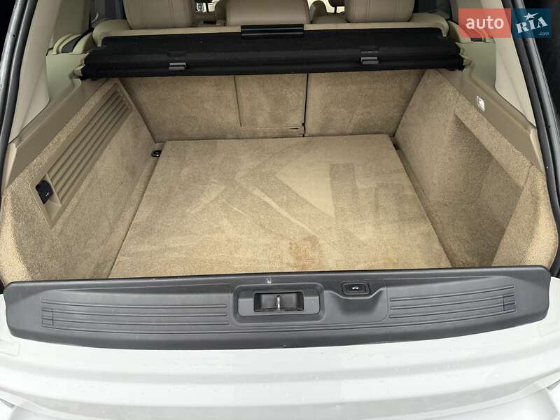 Внедорожник / Кроссовер Land Rover Range Rover 2016 в Львове