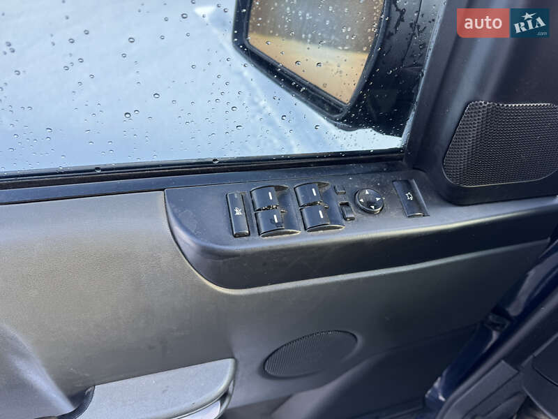 Позашляховик / Кросовер Land Rover Range Rover 2002 в Хмельницькому