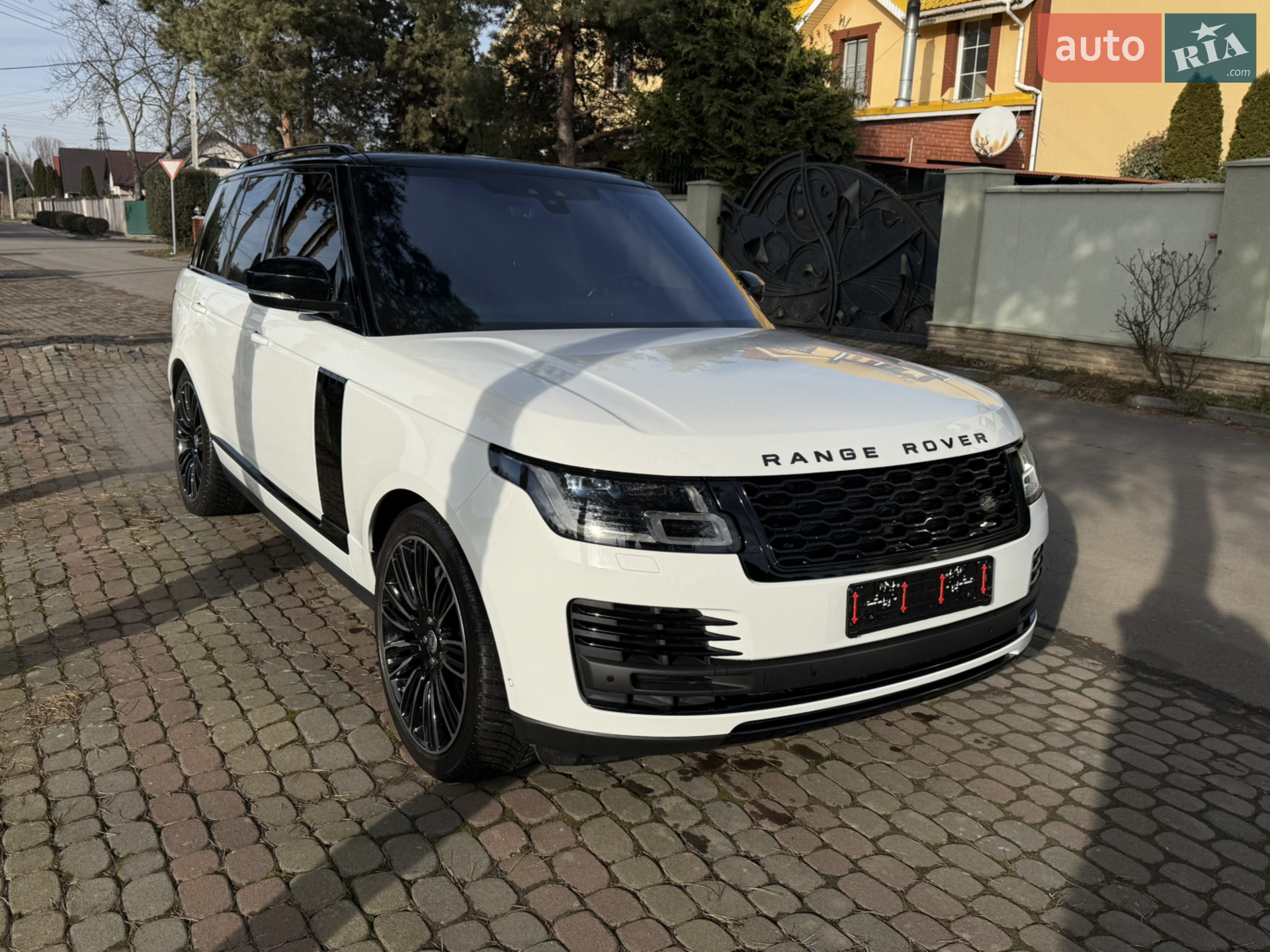 2020 Land Rover Range Rover - мініатюра 2