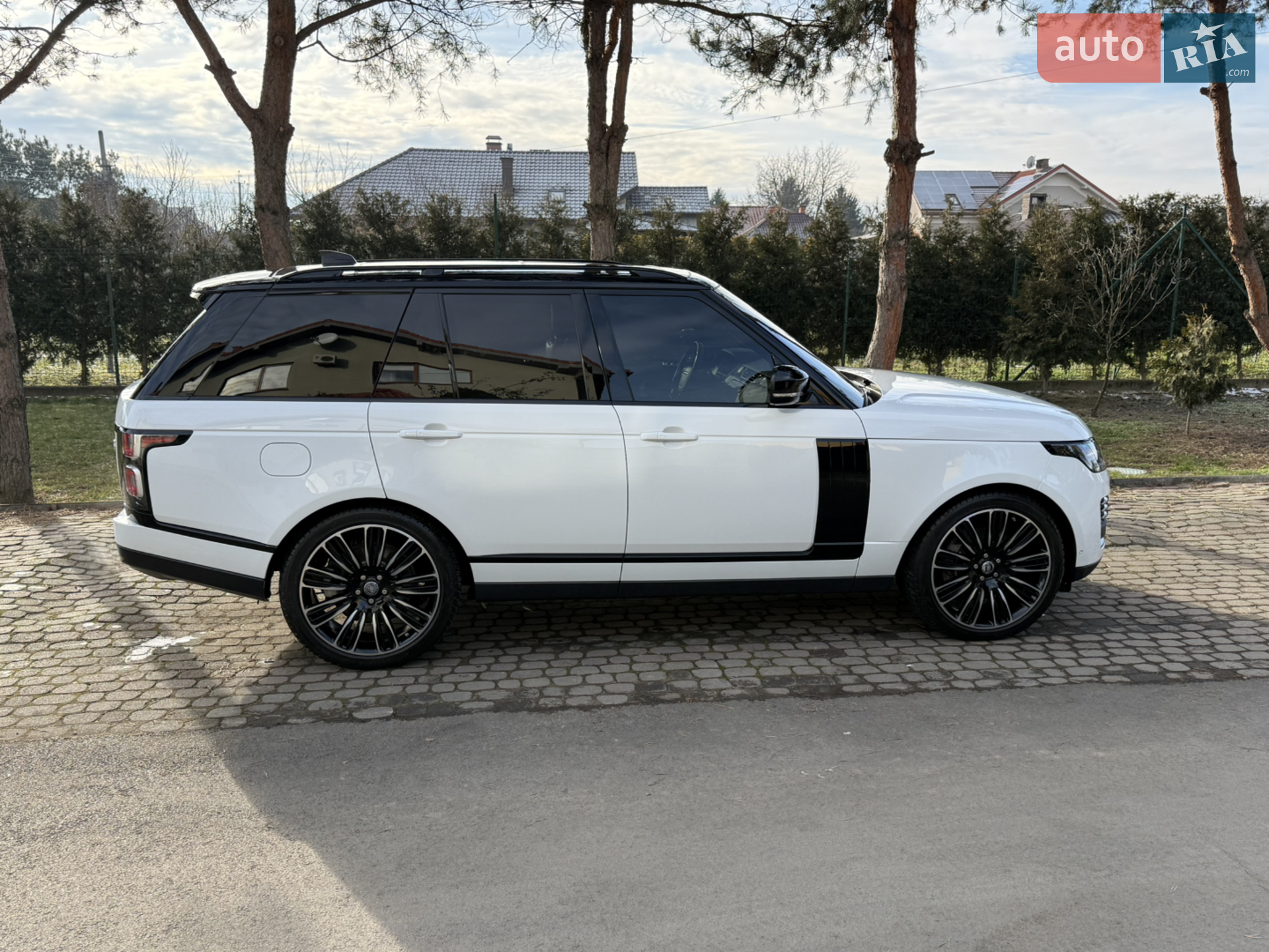 2020 Land Rover Range Rover - мініатюра 23