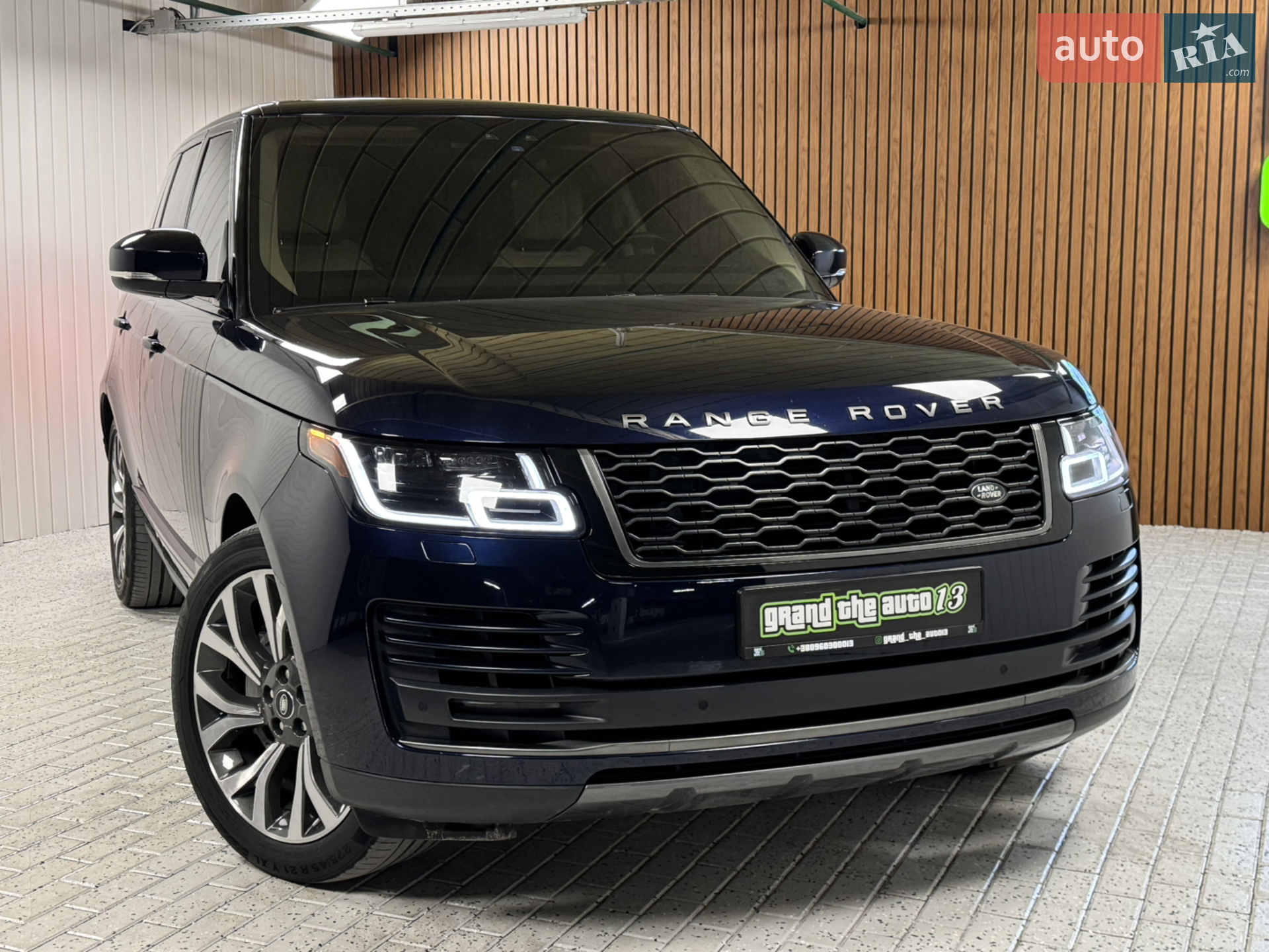 2020 Land Rover Range Rover - мініатюра 12