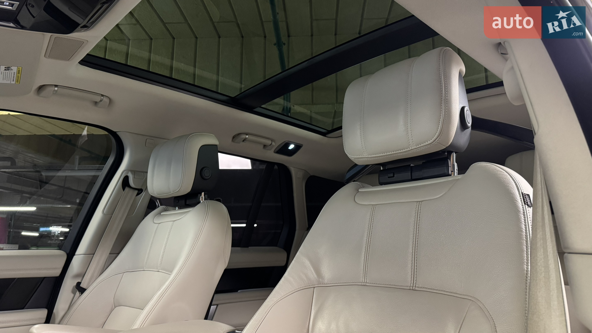 2020 Land Rover Range Rover - мініатюра 30