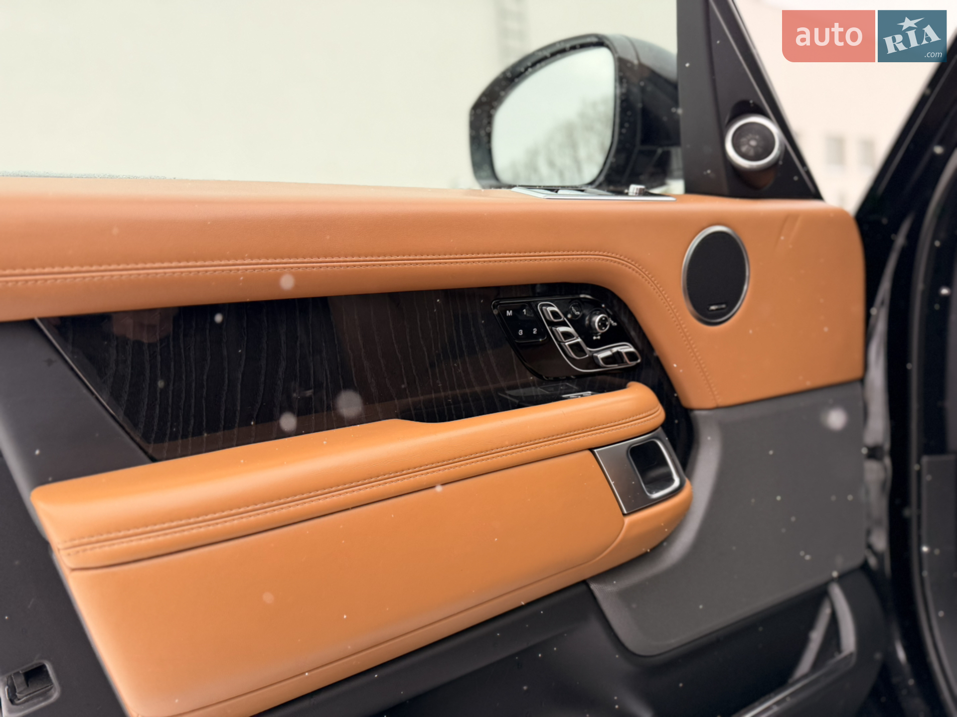 2018 Land Rover Range Rover - мініатюра 31