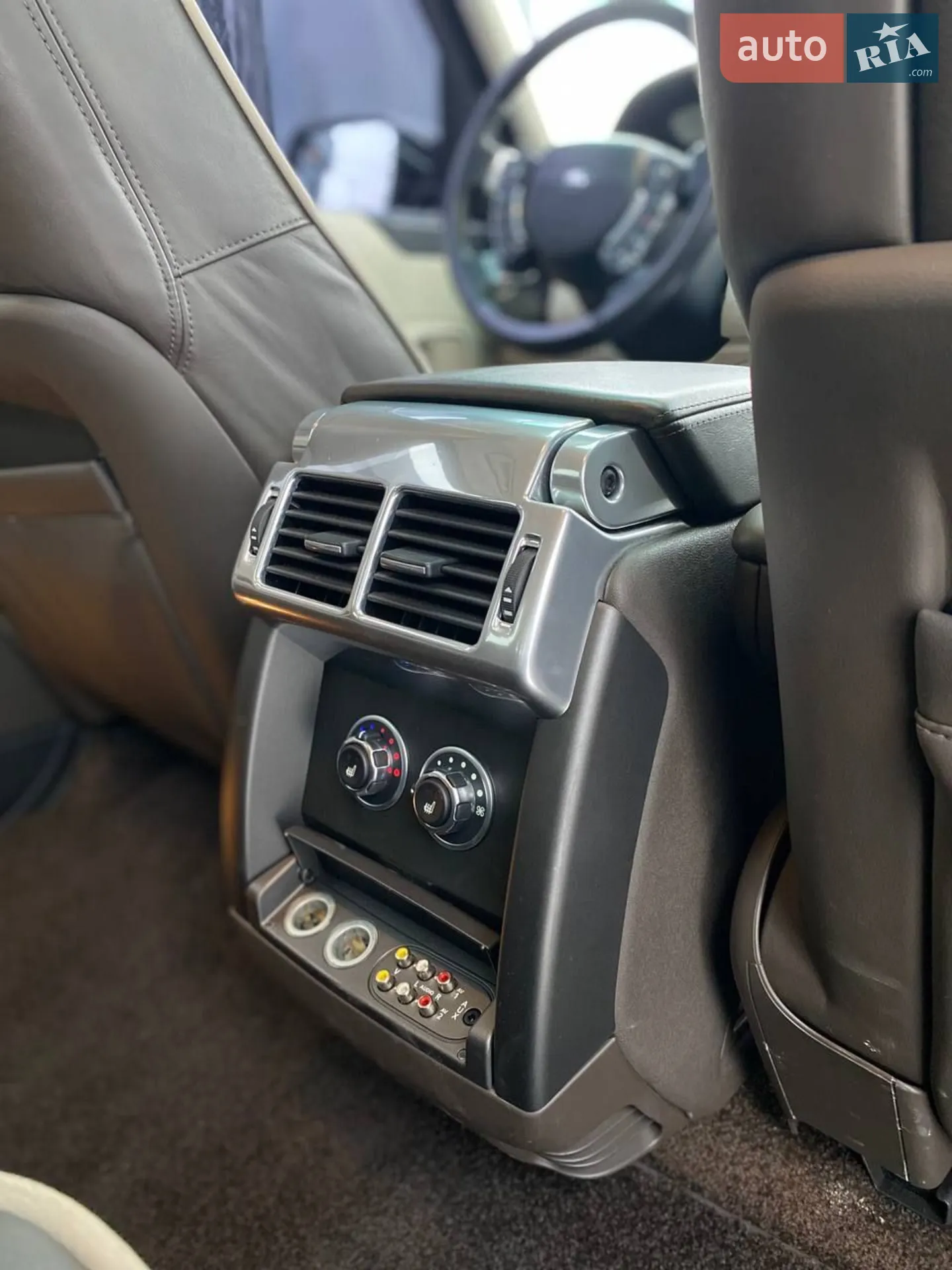 2011 Land Rover Range Rover - мініатюра 15