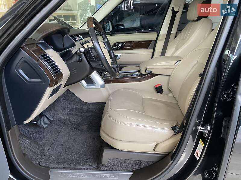 Внедорожник / Кроссовер Land Rover Range Rover 2018 в Одессе фото 22 Внедорожник / Кроссовер Land Rover Range Rover 2018 в Одессе
