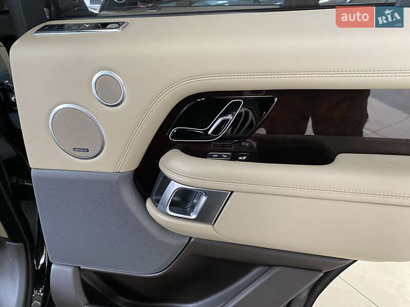 Внедорожник / Кроссовер Land Rover Range Rover 2018 в Одессе фото 48 Внедорожник / Кроссовер Land Rover Range Rover 2018 в Одессе
