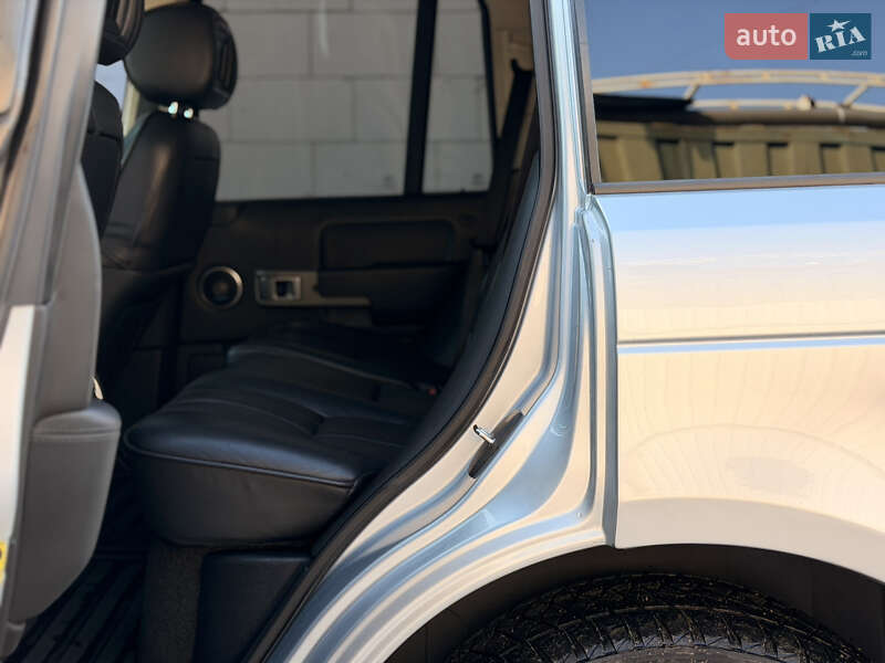 Внедорожник / Кроссовер Land Rover Range Rover 2006 в Киеве