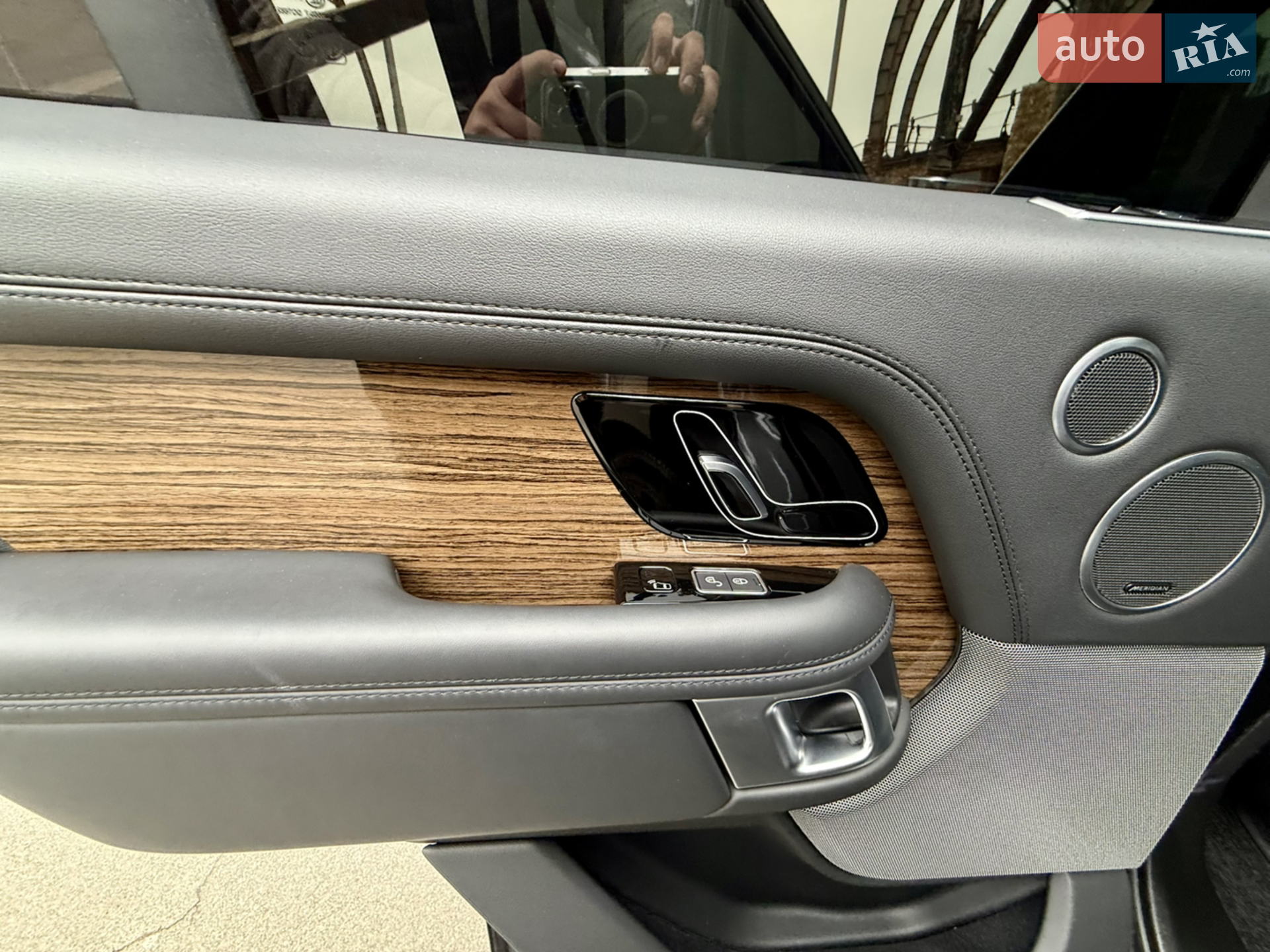 2019 Land Rover Range Rover - мініатюра 101