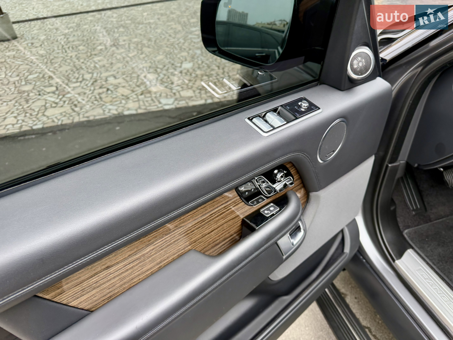 2019 Land Rover Range Rover - мініатюра 125