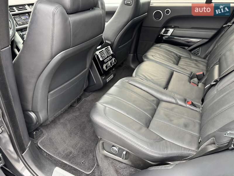 Внедорожник / Кроссовер Land Rover Range Rover 2016 в Черновцах