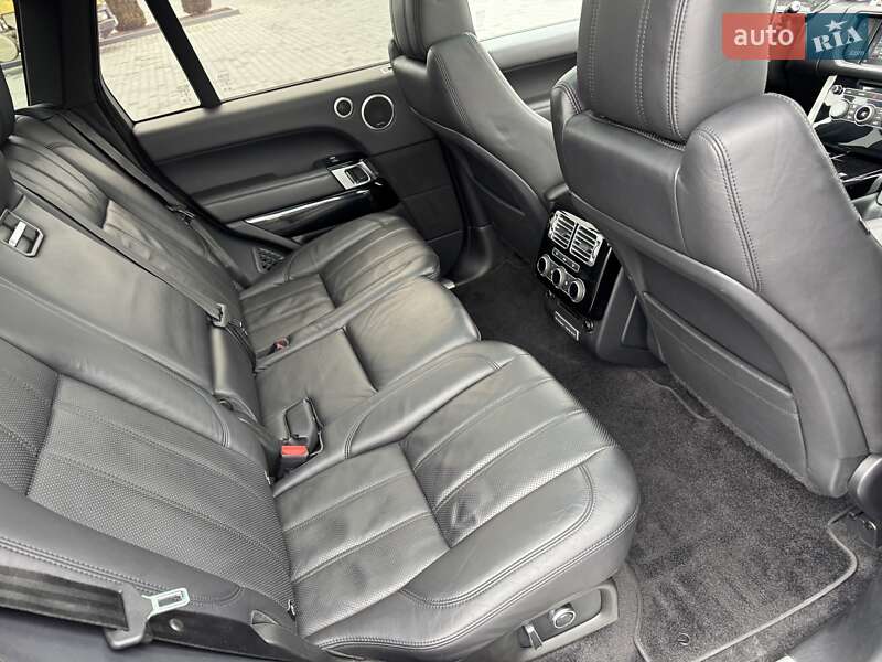 Внедорожник / Кроссовер Land Rover Range Rover 2016 в Черновцах