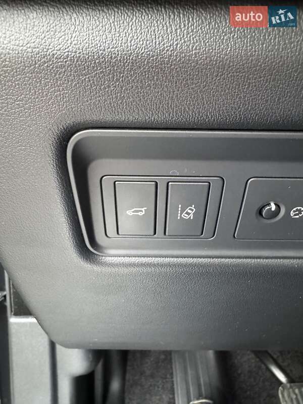 Внедорожник / Кроссовер Land Rover Range Rover 2016 в Черновцах