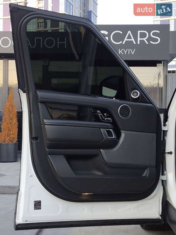 Внедорожник / Кроссовер Land Rover Range Rover 2018 в Киеве фото 13 Внедорожник / Кроссовер Land Rover Range Rover 2018 в Киеве