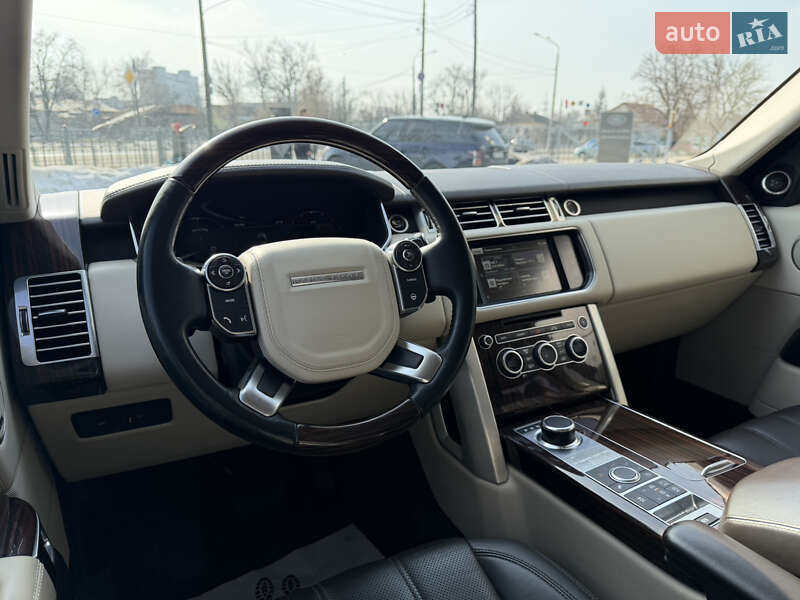 Внедорожник / Кроссовер Land Rover Range Rover 2016 в Харькове