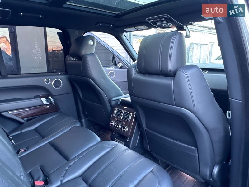 Внедорожник / Кроссовер Land Rover Range Rover 2015 в Тернополе
