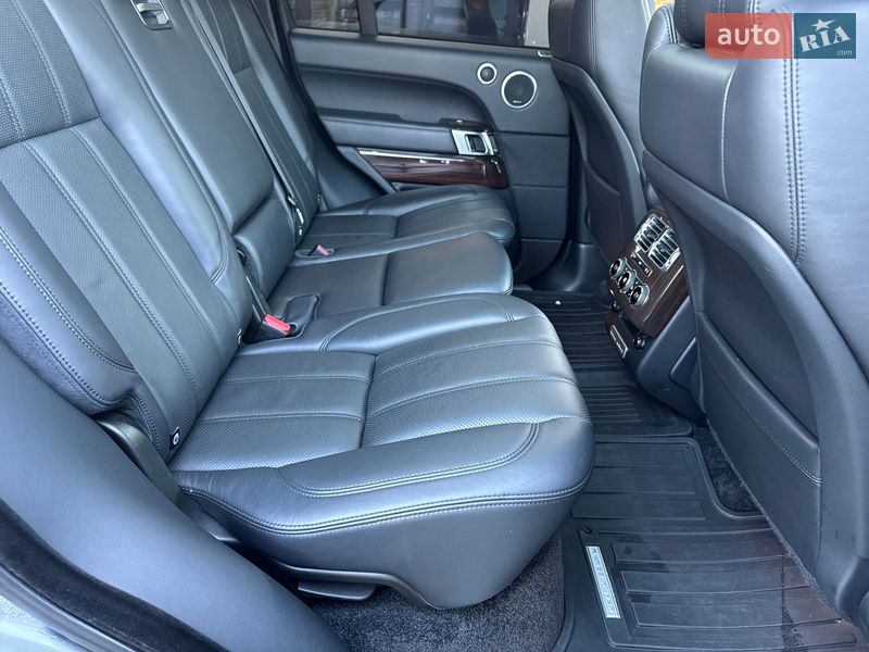 Внедорожник / Кроссовер Land Rover Range Rover 2015 в Тернополе