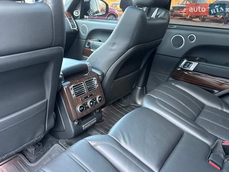 Внедорожник / Кроссовер Land Rover Range Rover 2015 в Тернополе