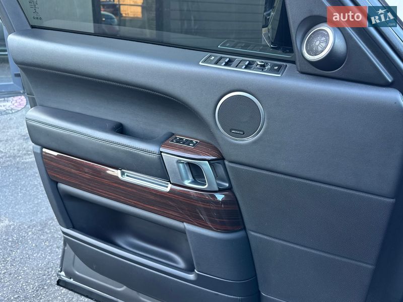 Внедорожник / Кроссовер Land Rover Range Rover 2015 в Тернополе