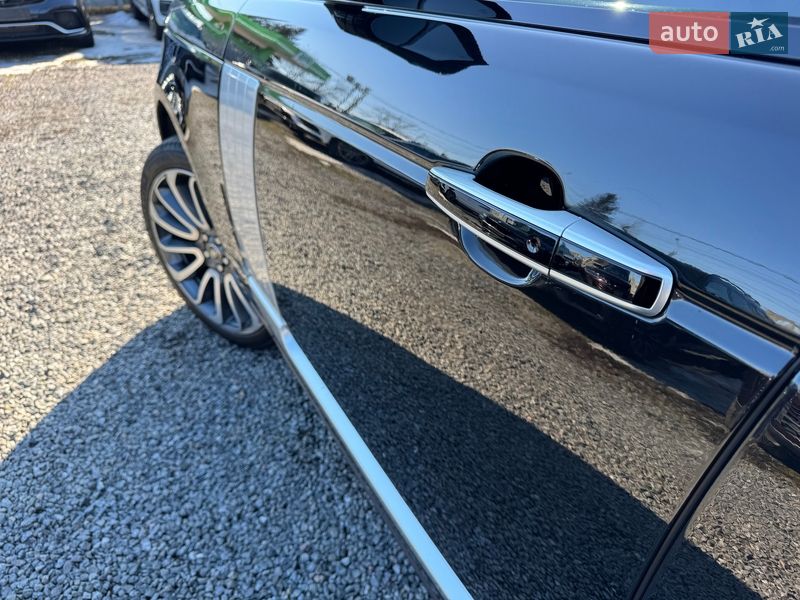 Внедорожник / Кроссовер Land Rover Range Rover 2018 в Тернополе