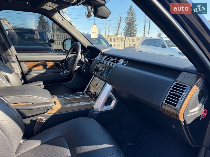 Внедорожник / Кроссовер Land Rover Range Rover 2018 в Тернополе