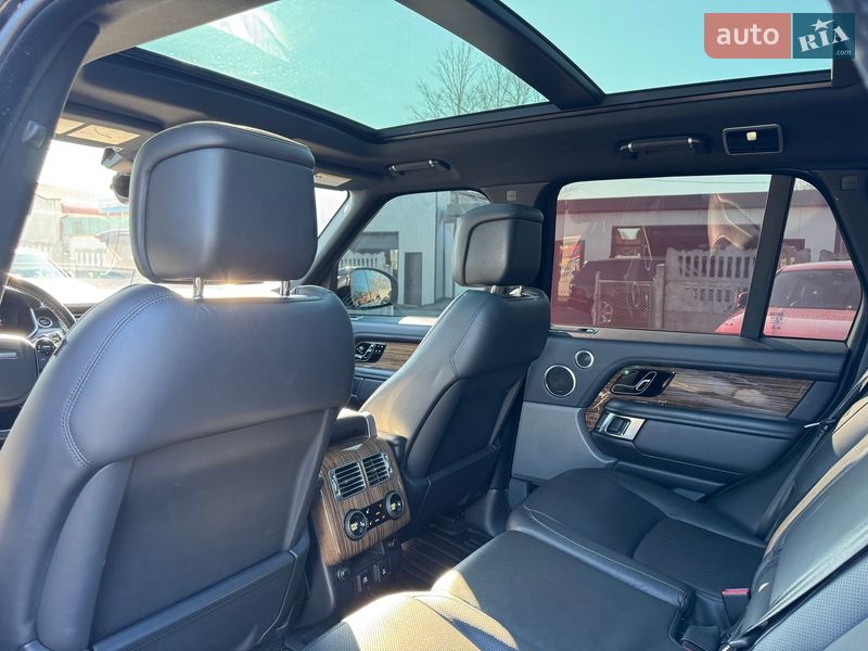Внедорожник / Кроссовер Land Rover Range Rover 2018 в Тернополе