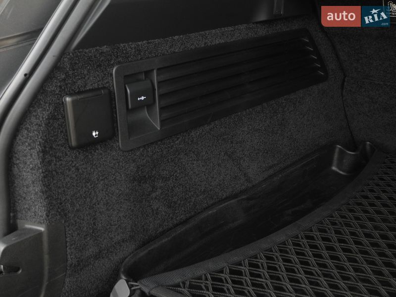 Внедорожник / Кроссовер Land Rover Range Rover 2019 в Одессе