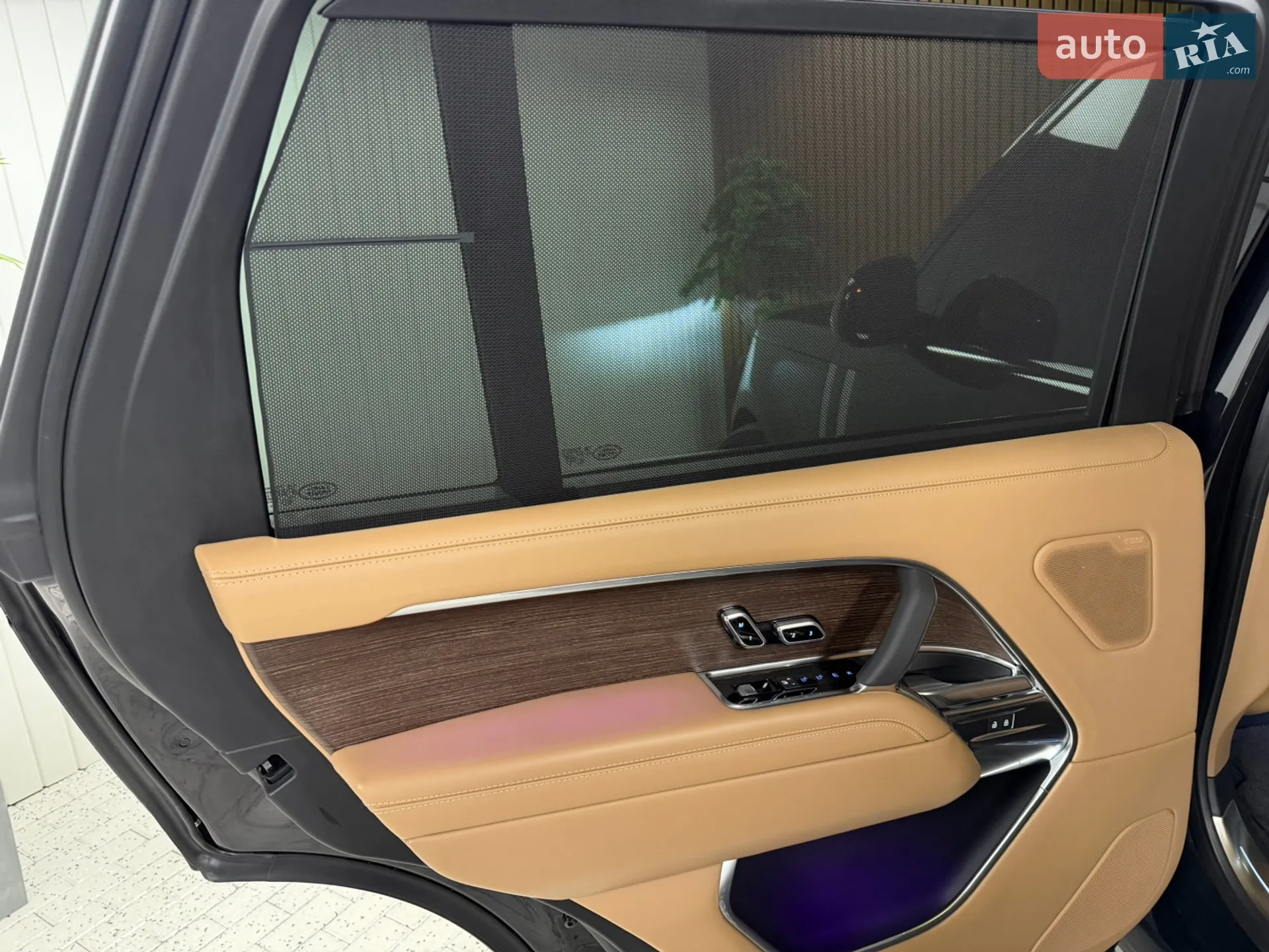 2023 Land Rover Range Rover - мініатюра 52