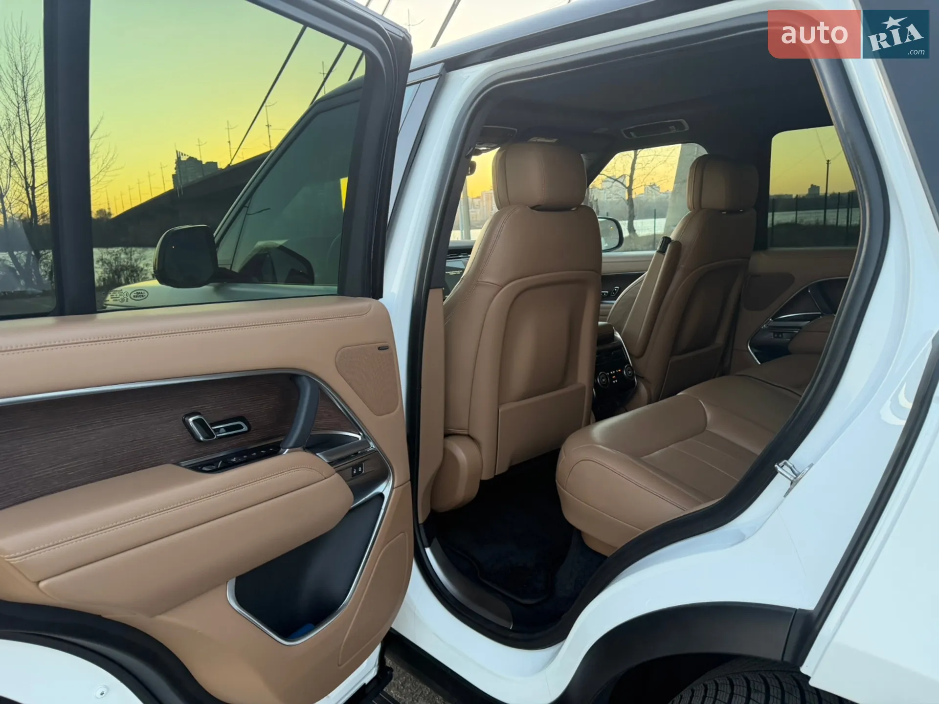 2023 Land Rover Range Rover - мініатюра 6