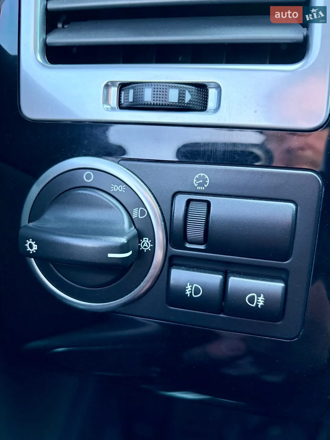 2011 Land Rover Range Rover - мініатюра 17