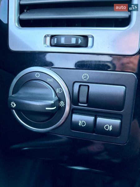 Внедорожник / Кроссовер Land Rover Range Rover 2011 в Киеве