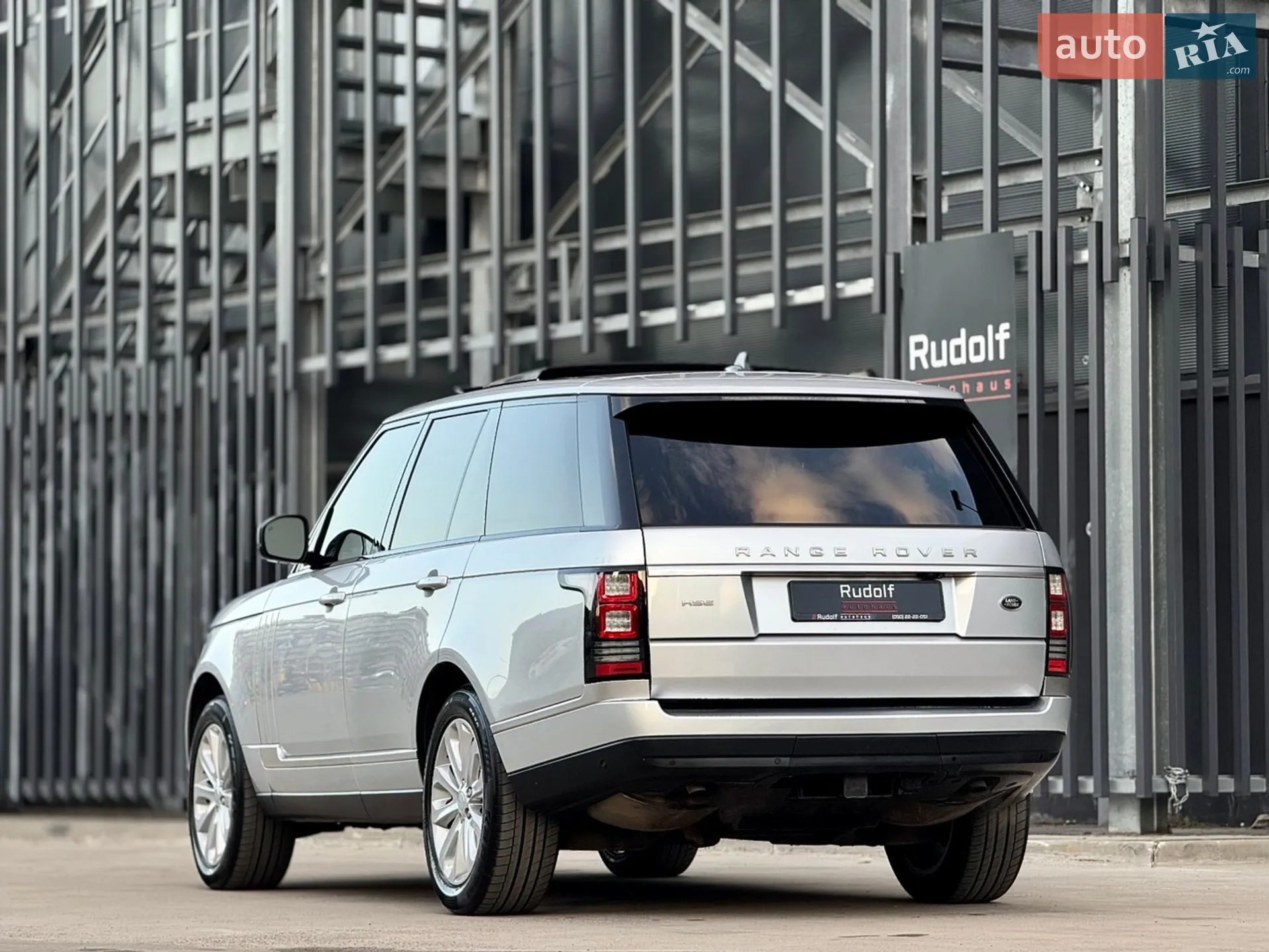 2016 Land Rover Range Rover - мініатюра 17