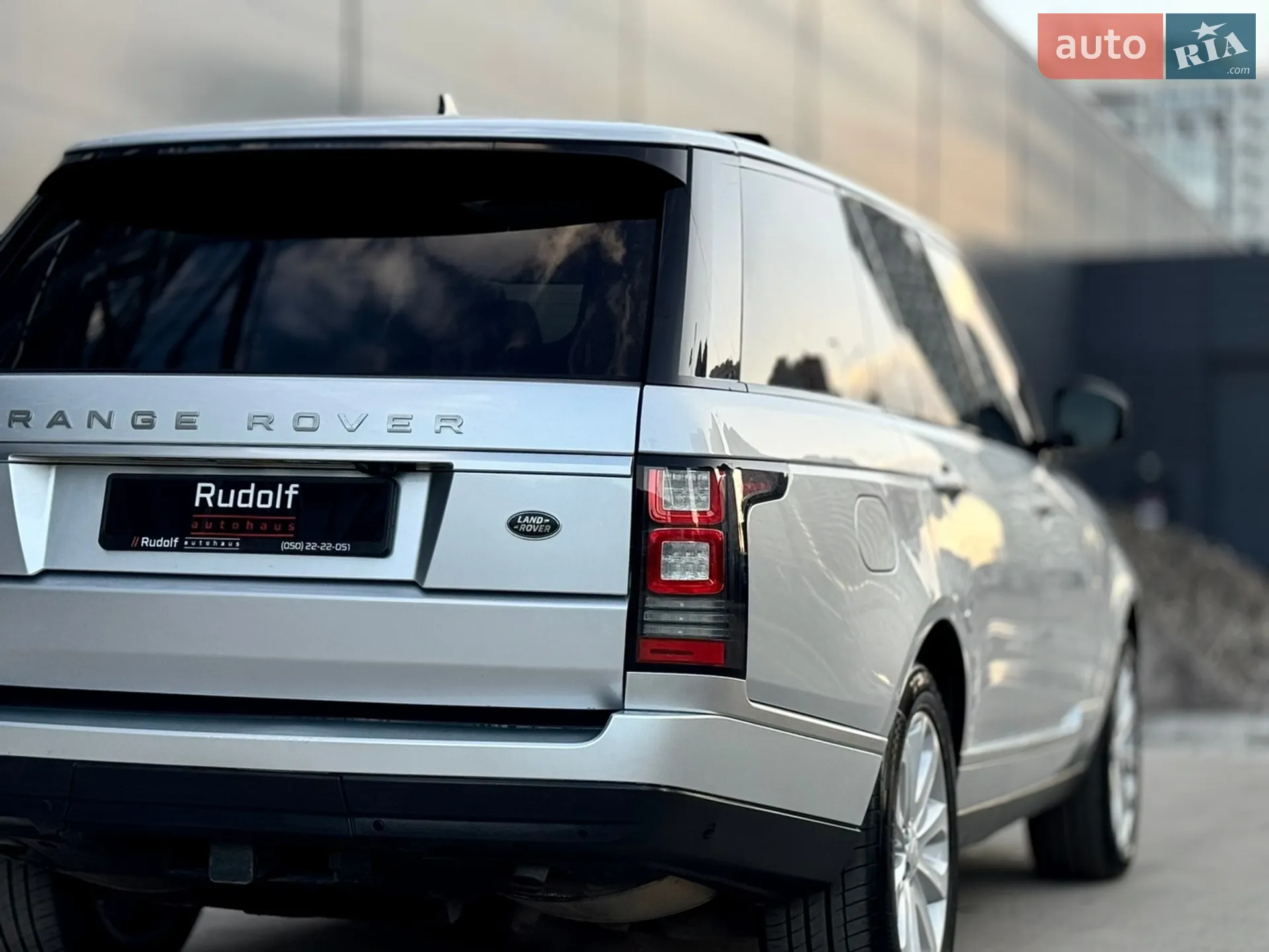 2016 Land Rover Range Rover - мініатюра 27