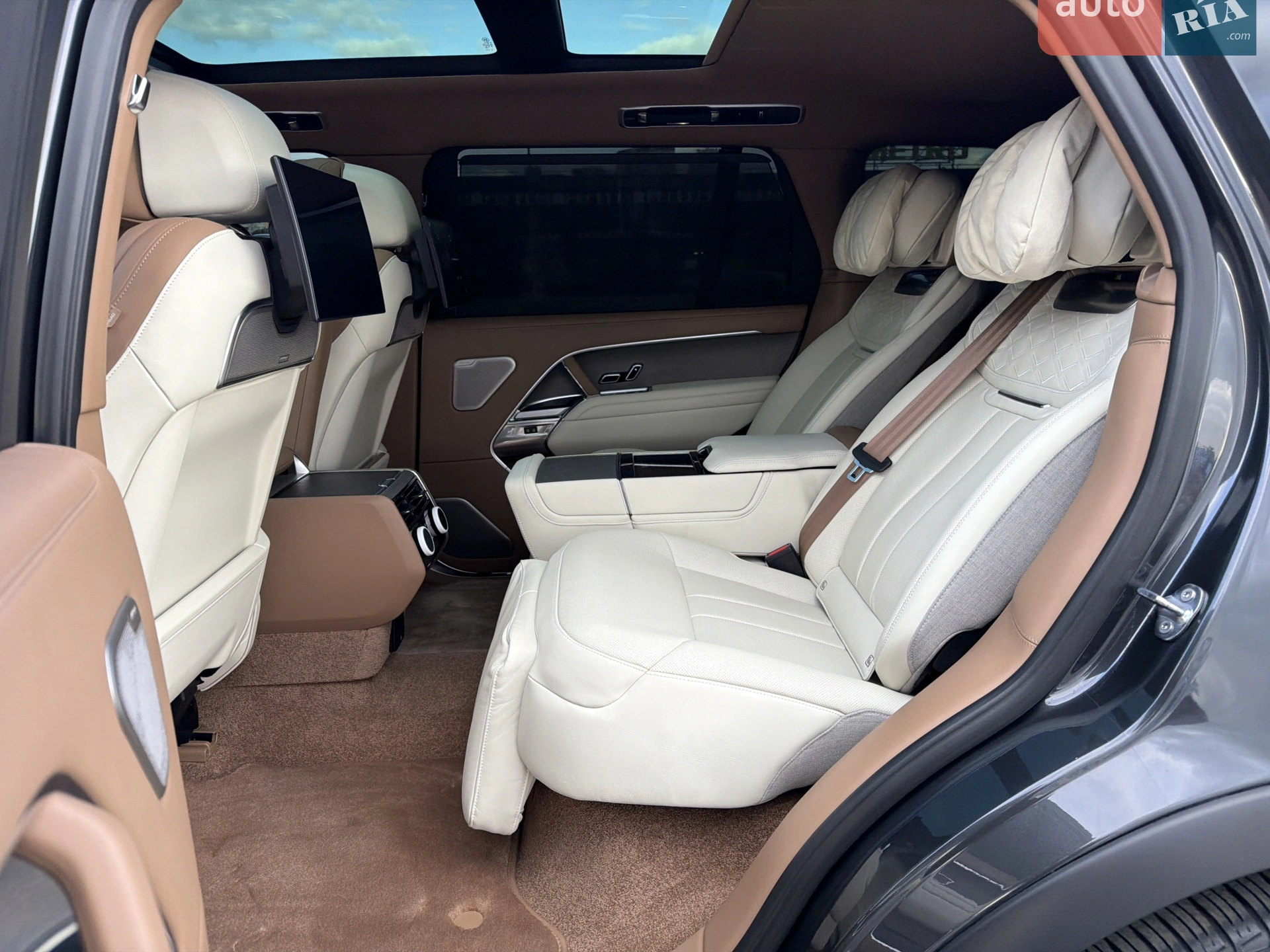 2023 Land Rover Range Rover - мініатюра 25