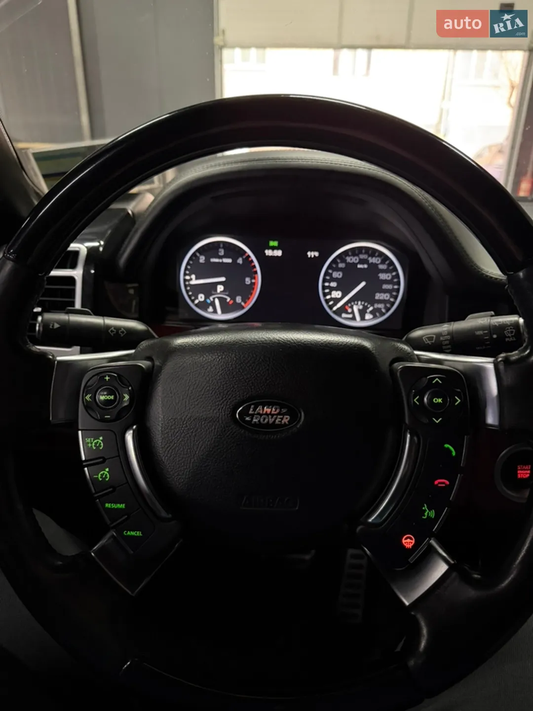 2010 Land Rover Range Rover - мініатюра 21