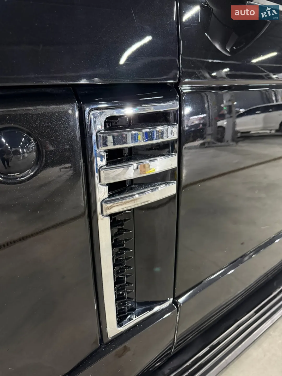 2010 Land Rover Range Rover - мініатюра 30