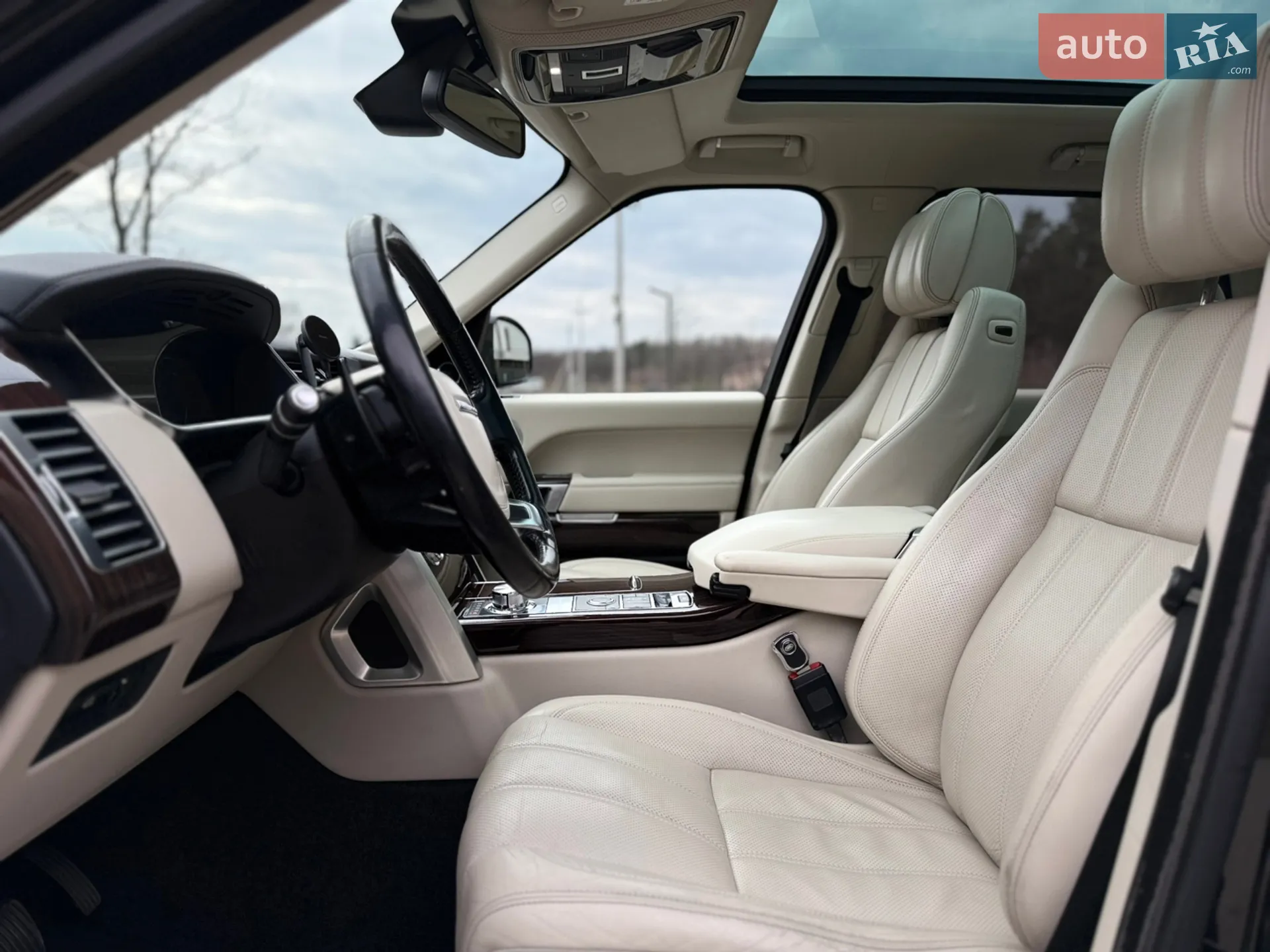 2015 Land Rover Range Rover - мініатюра 38