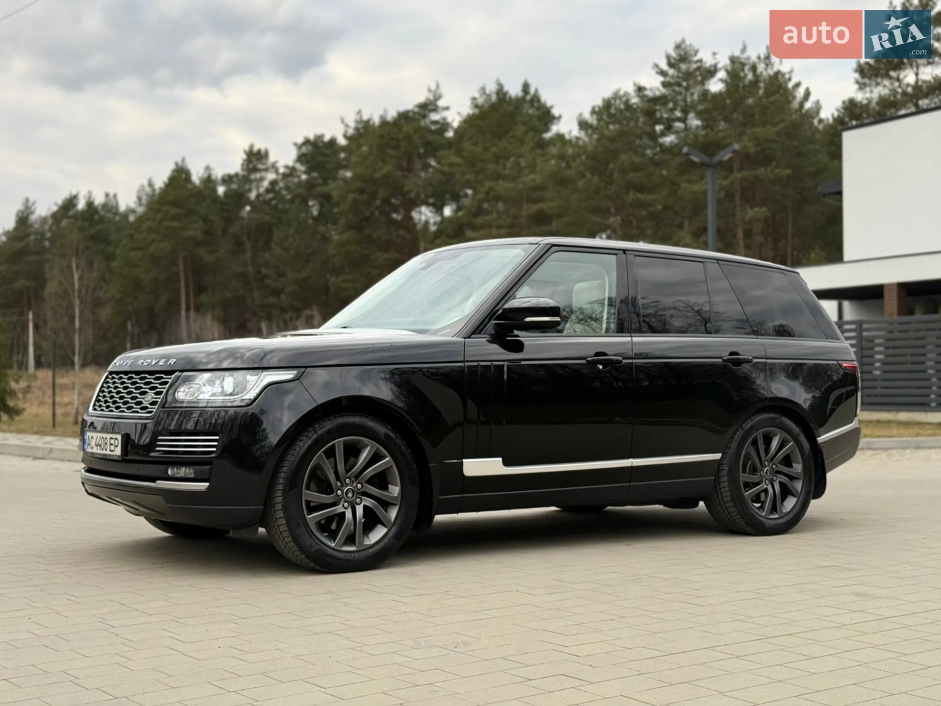 2015 Land Rover Range Rover - мініатюра 129