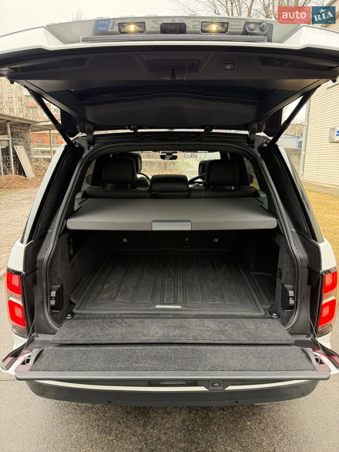 2018 Land Rover Range Rover - мініатюра 14