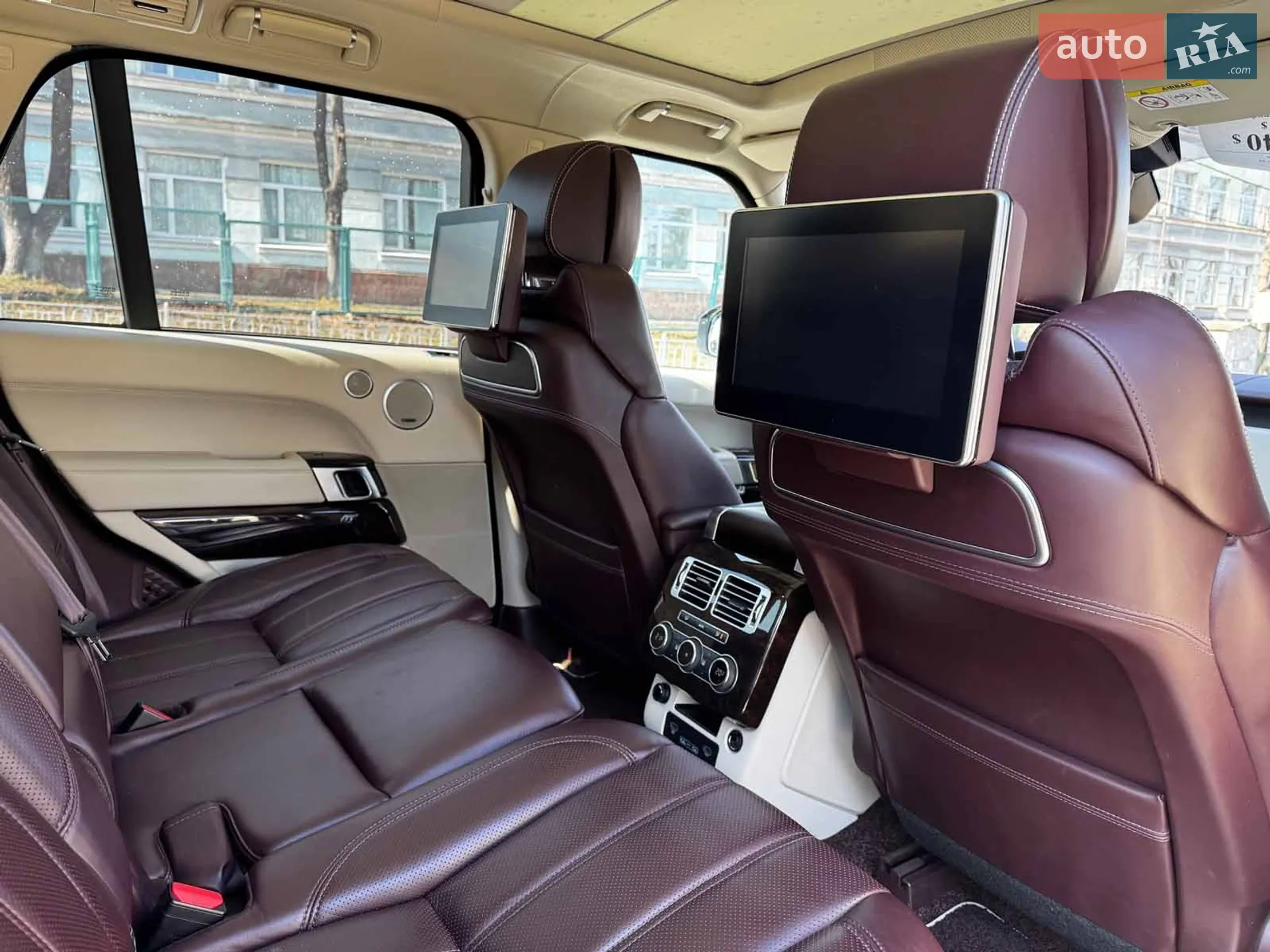2017 Land Rover Range Rover - мініатюра 40