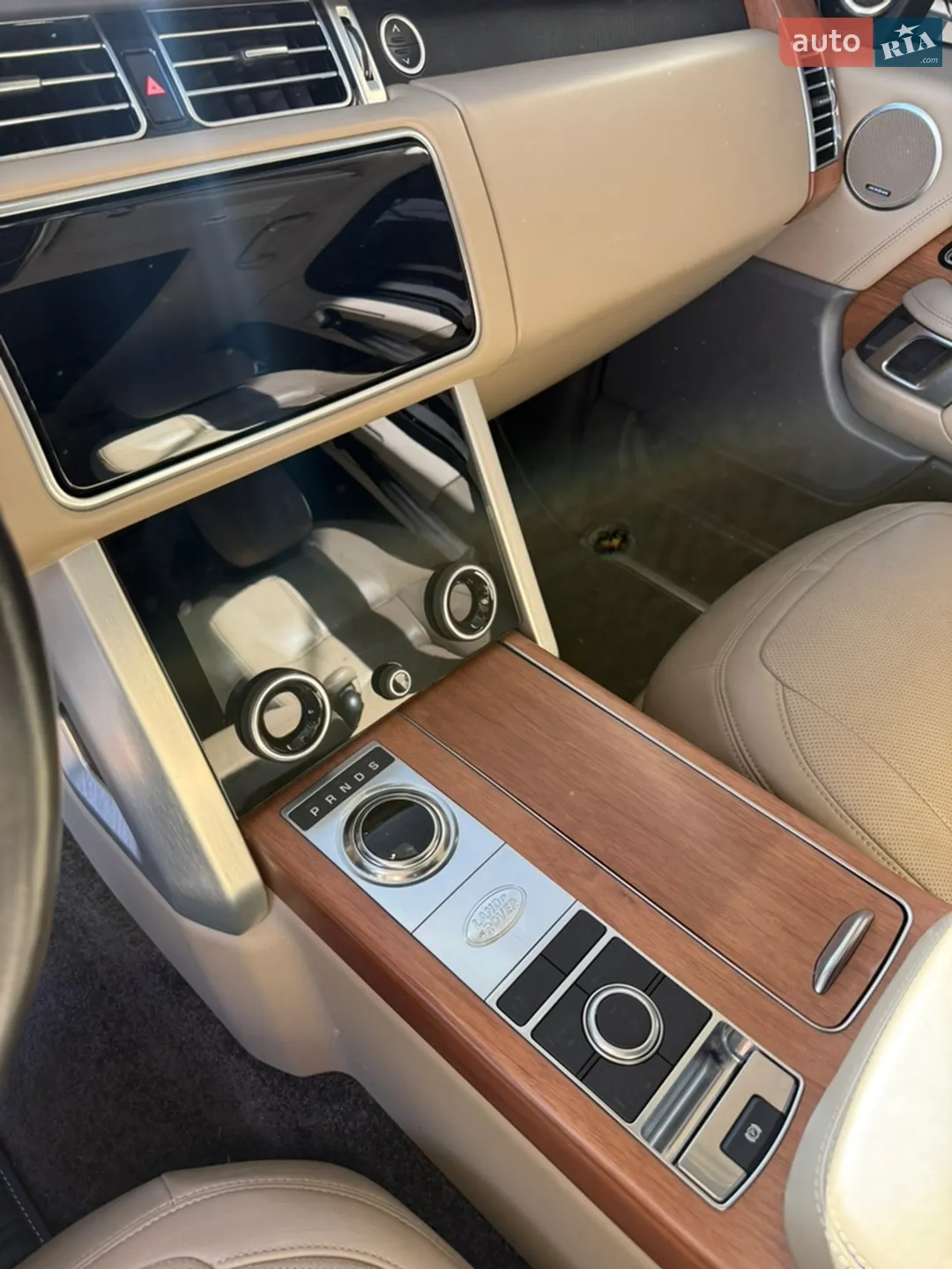 2019 Land Rover Range Rover - мініатюра 38
