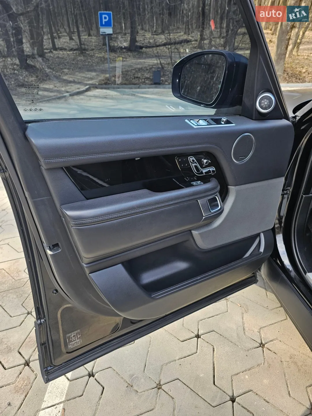 2018 Land Rover Range Rover - мініатюра 29