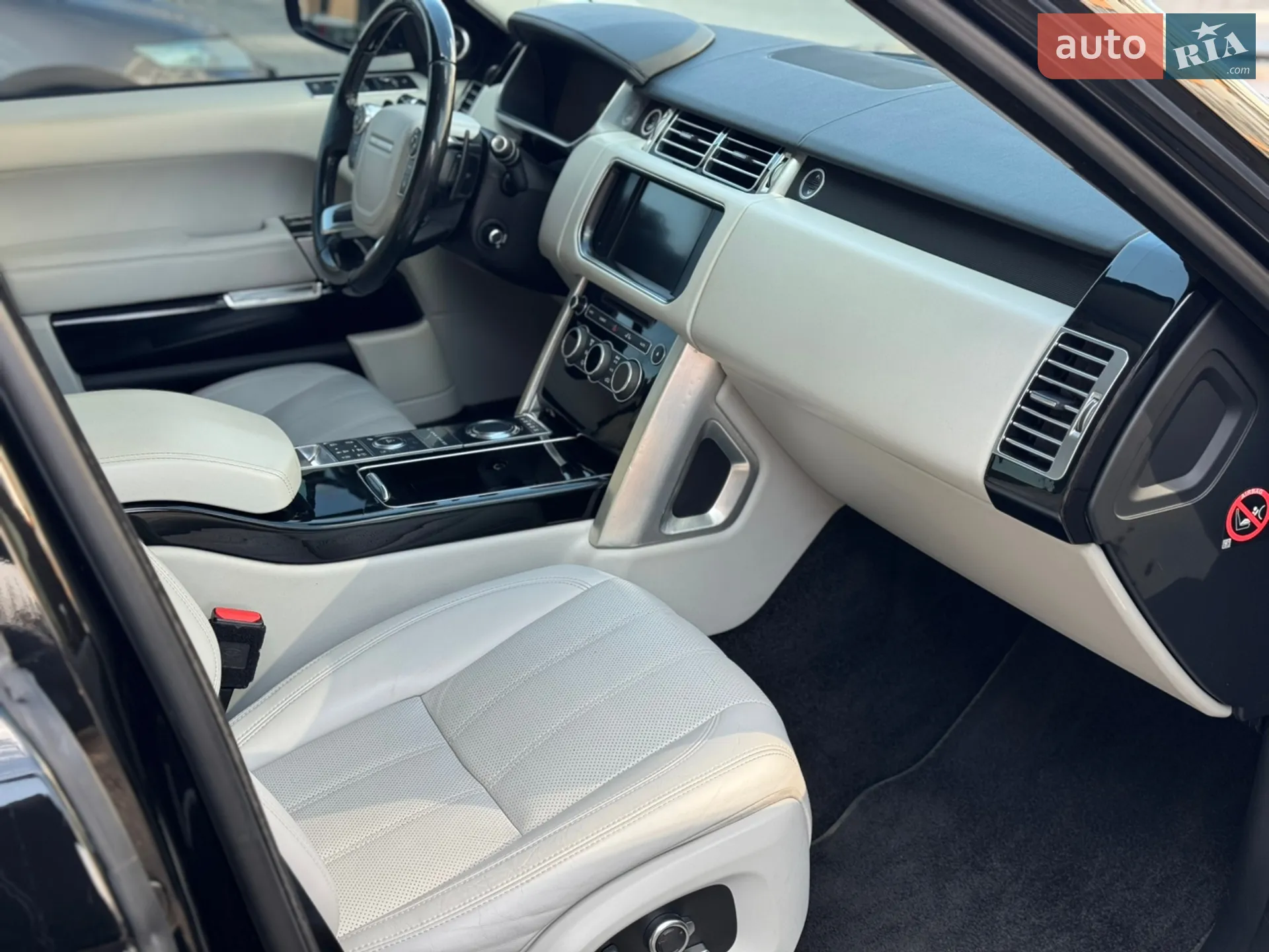 2016 Land Rover Range Rover - мініатюра 11