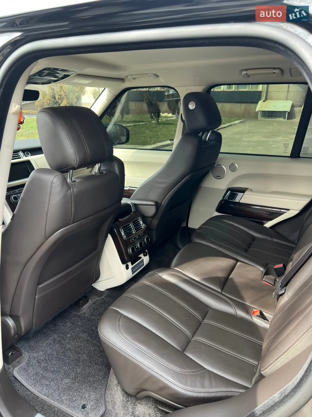 2017 Land Rover Range Rover - мініатюра 12