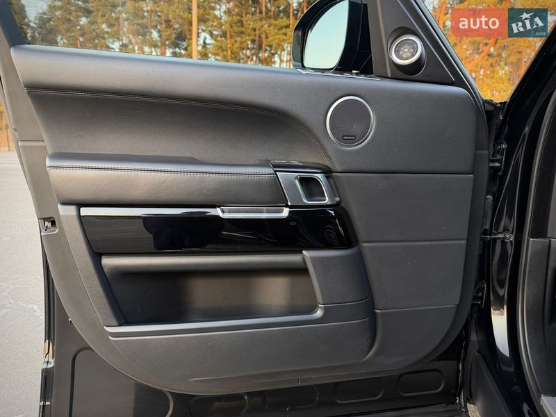 Позашляховик / Кросовер Land Rover Range Rover 2016 в Києві