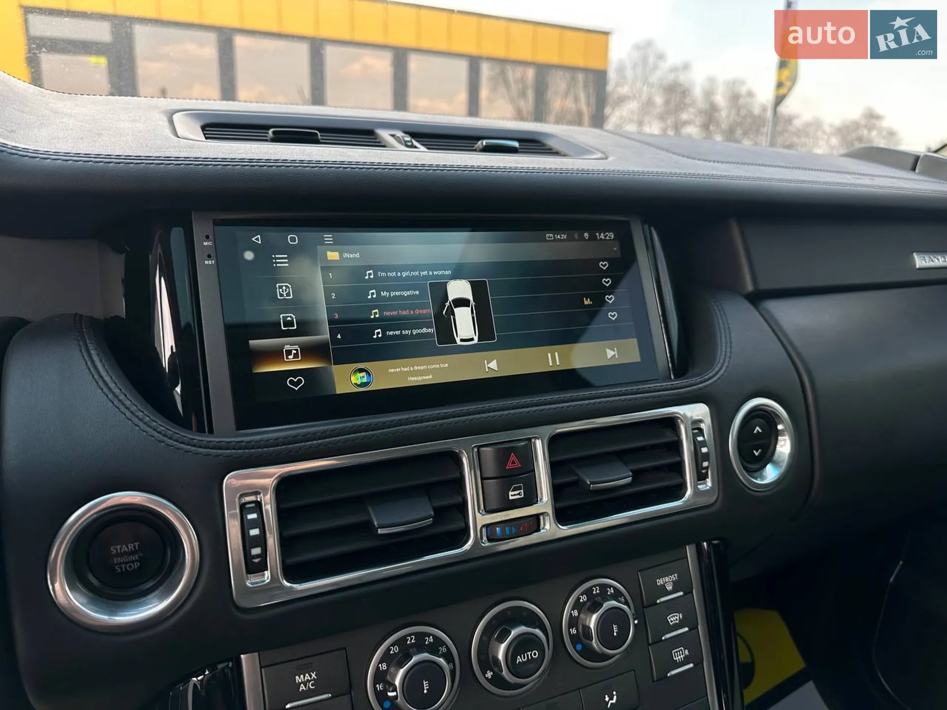 2010 Land Rover Range Rover - мініатюра 14
