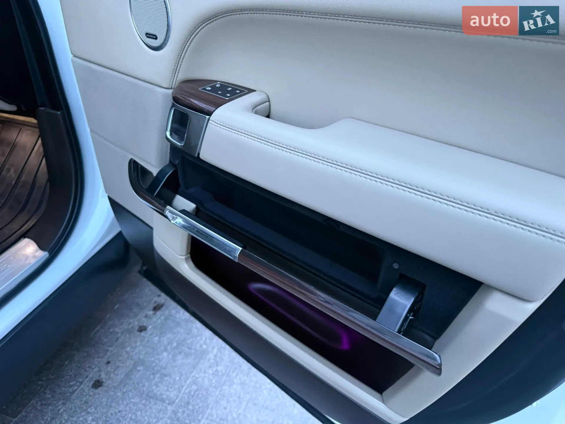 2016 Land Rover Range Rover - мініатюра 84