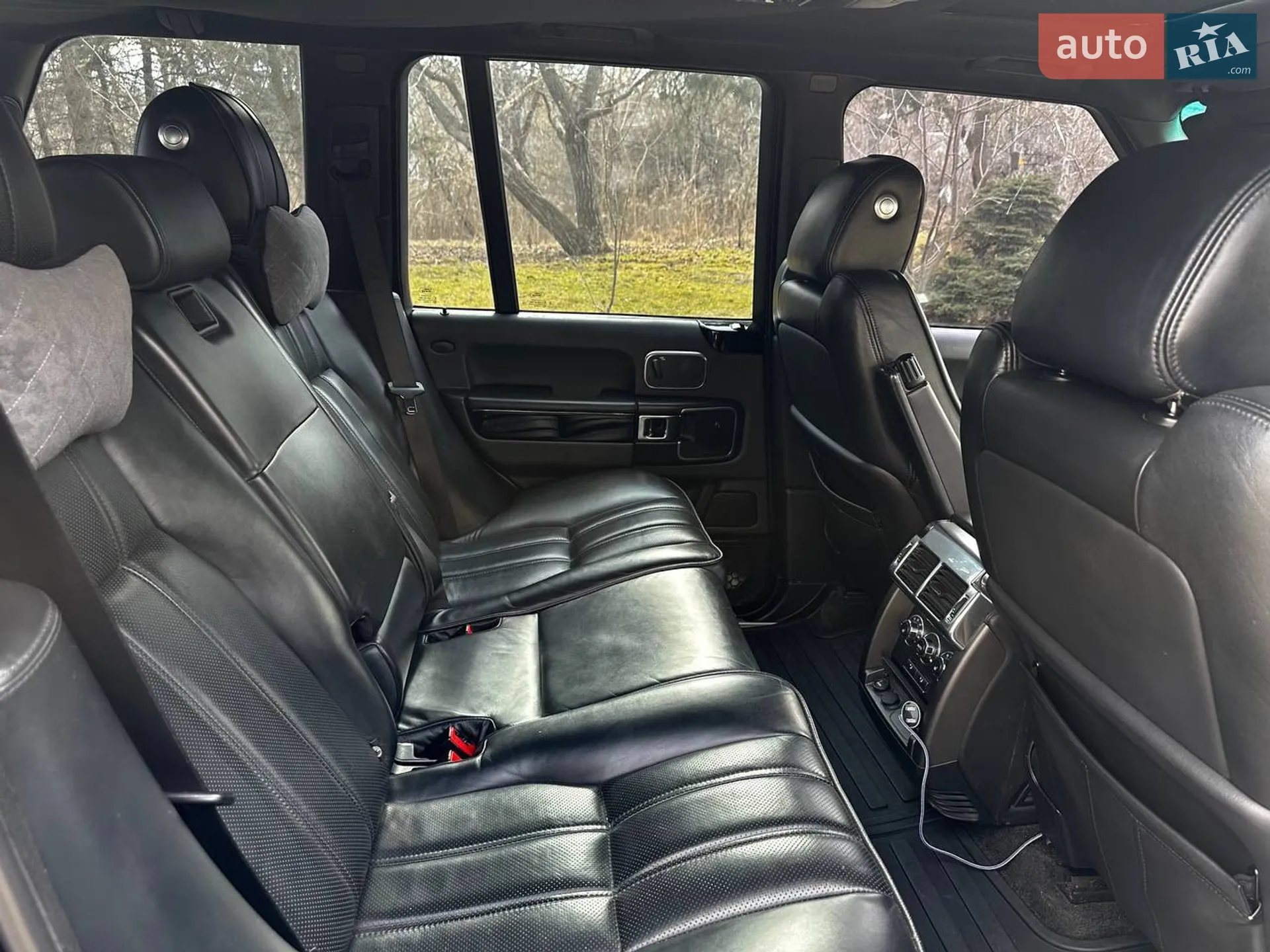 2010 Land Rover Range Rover - мініатюра 42