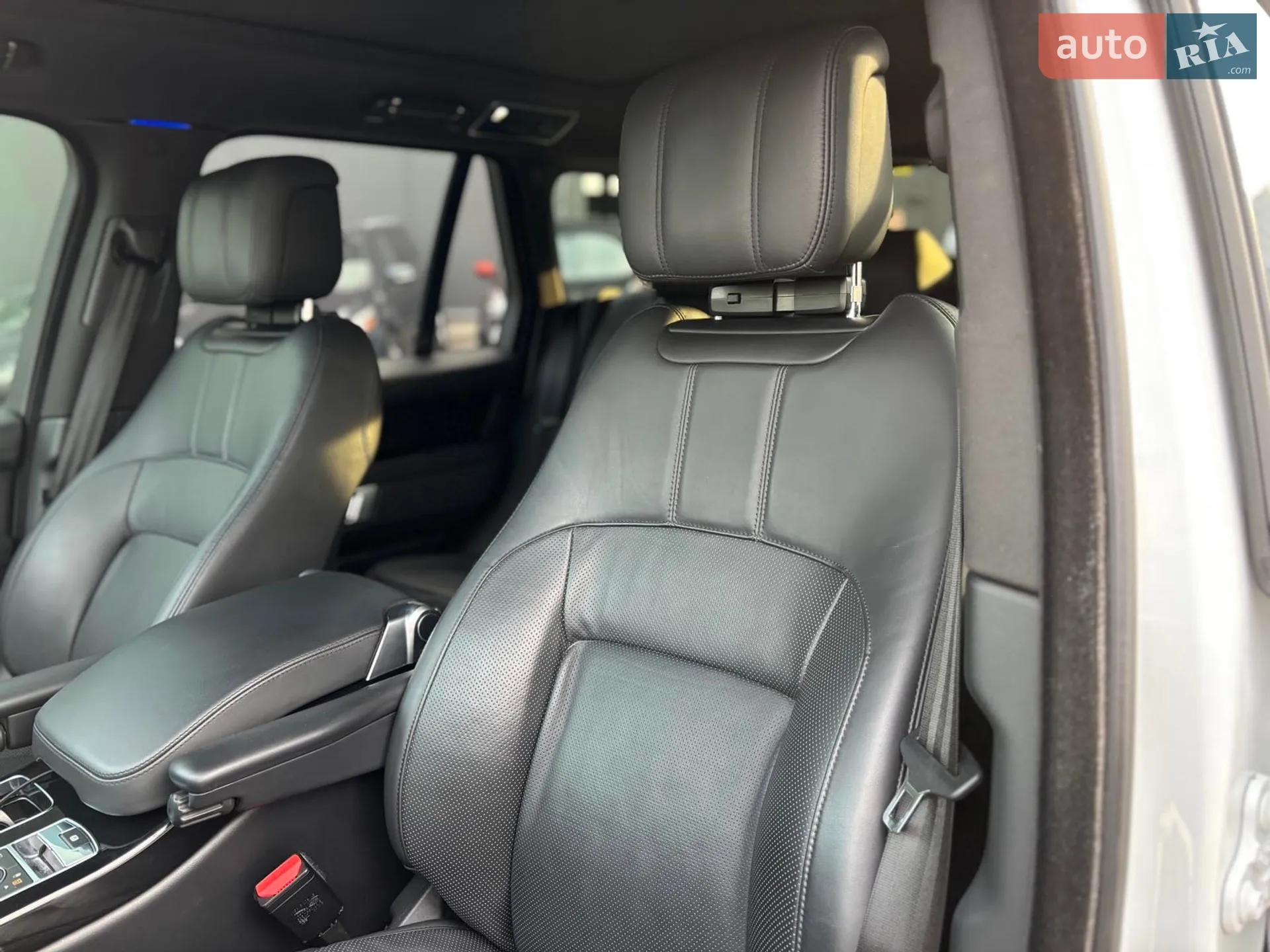 2021 Land Rover Range Rover - мініатюра 26