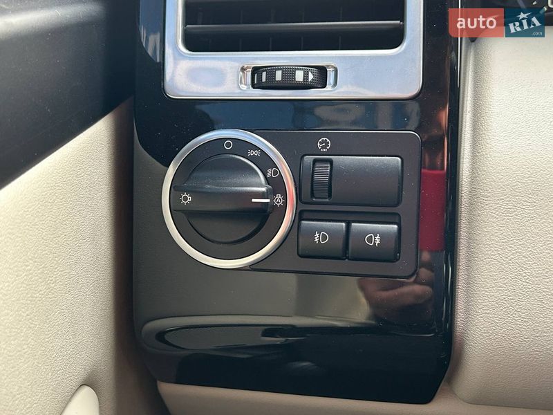 Внедорожник / Кроссовер Land Rover Range Rover 2011 в Киеве